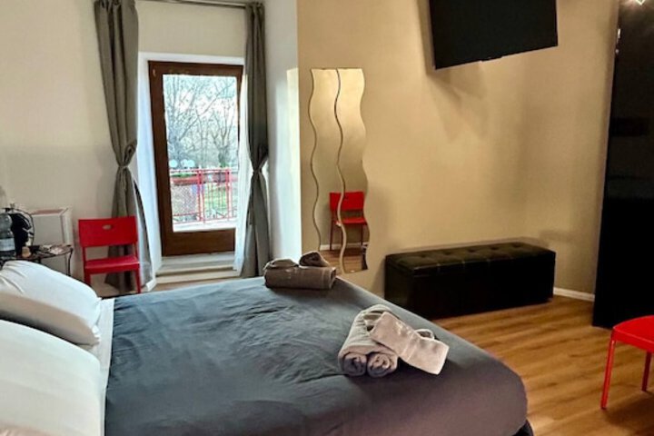 Room 8 of 29