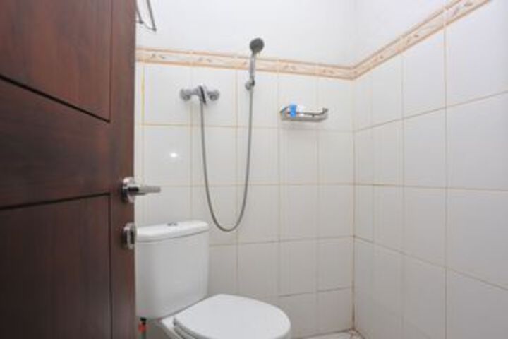 Room 2 of 22