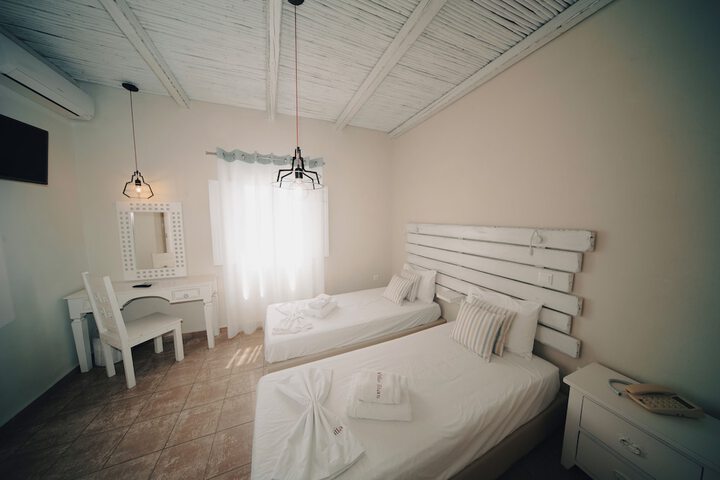 Room 73 of 188