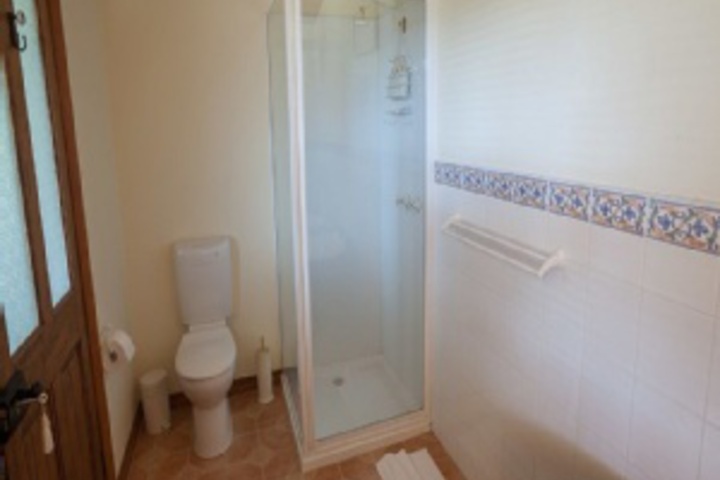 Room 105 of 156