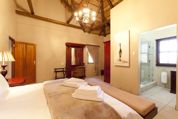 Room 21 of 299