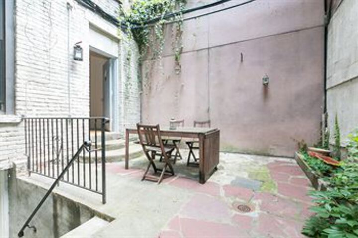 Terrace/Patio 21 of 23