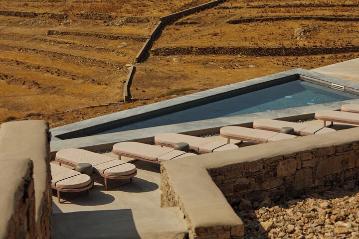Pool 127 of 157