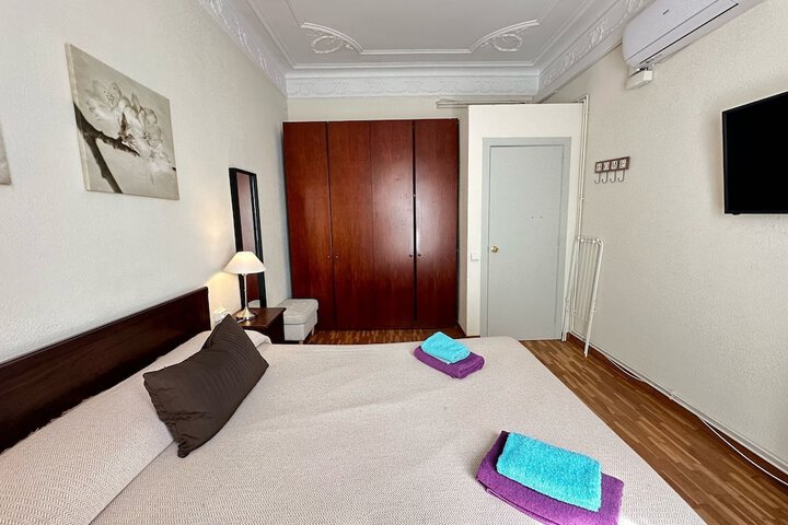 Room 16 of 24