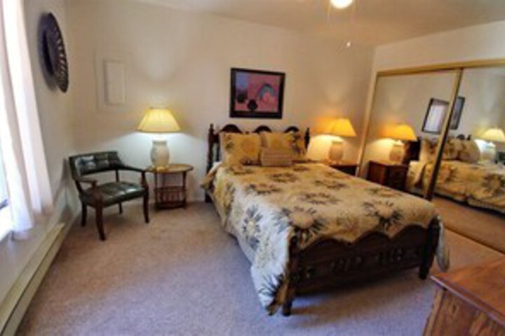Room 17 of 18