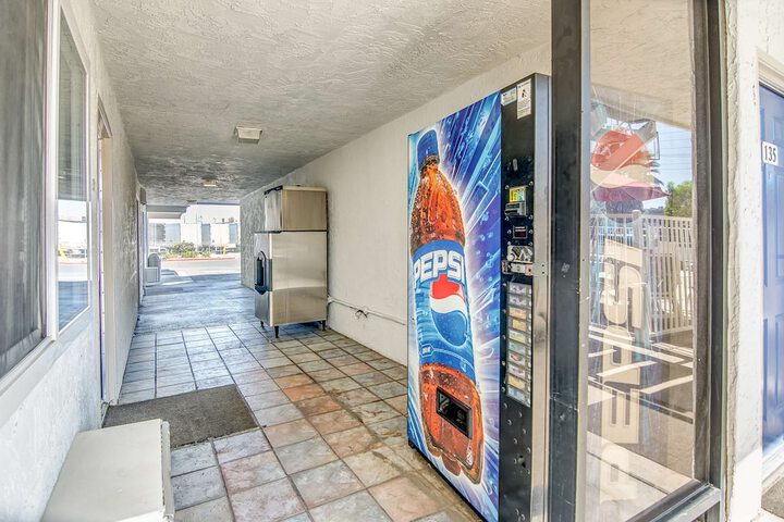 Vending machine