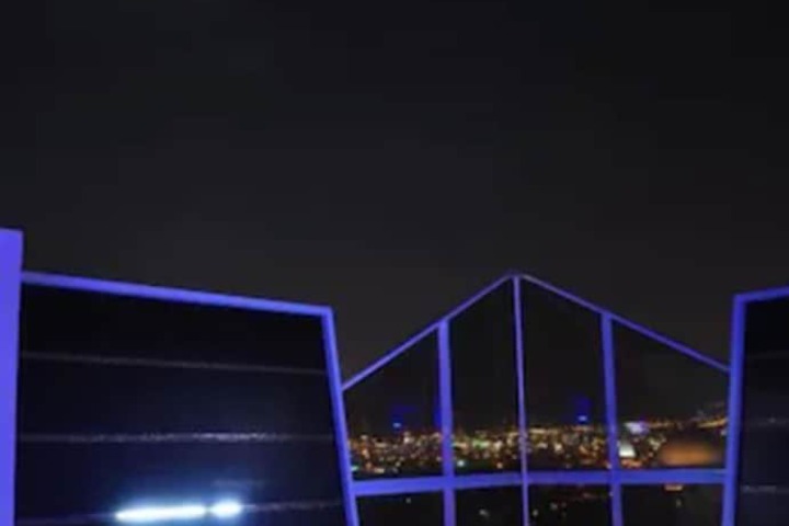 Pool Hotel