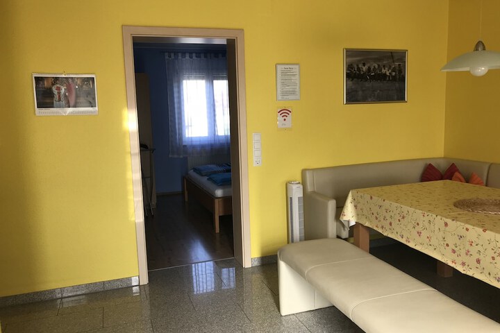 Room 37 of 63
