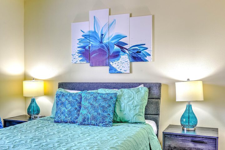 Room 6 of 109