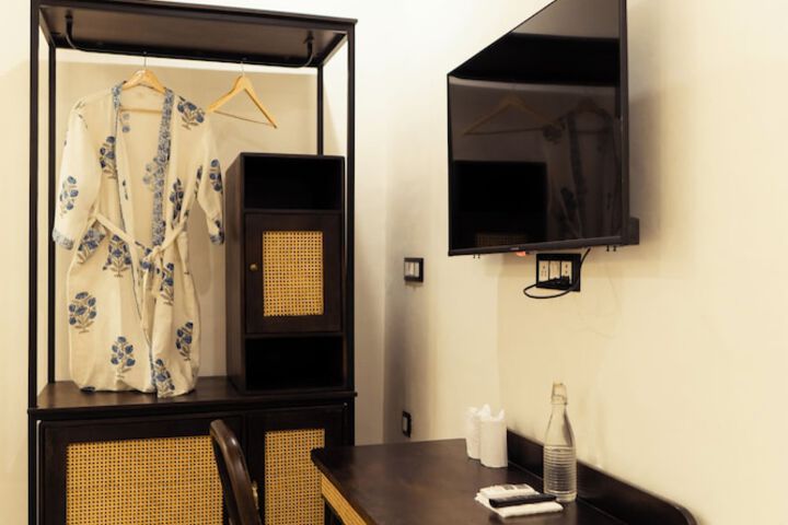 Room 18 of 78
