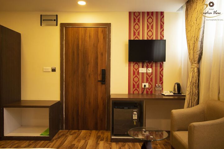 Room 5 of 23