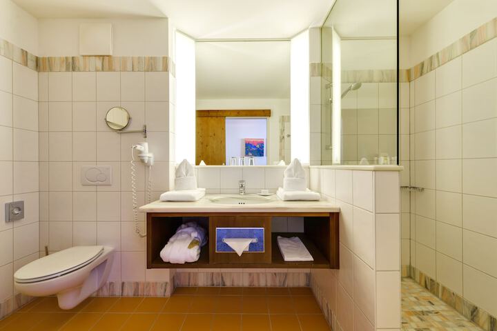 Room 20 of 134