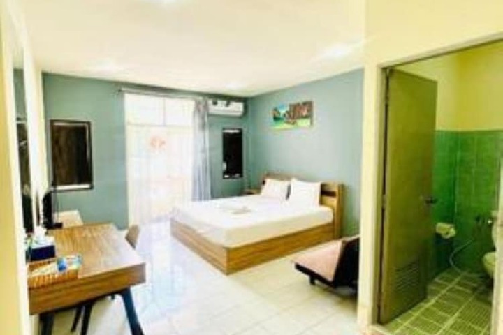 Room 29 of 53