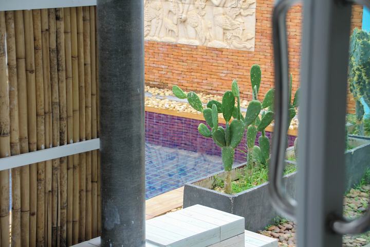 Terrace/Patio 100 of 160