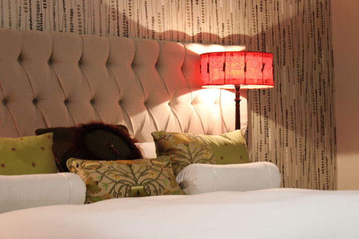 Room 4 of 36
