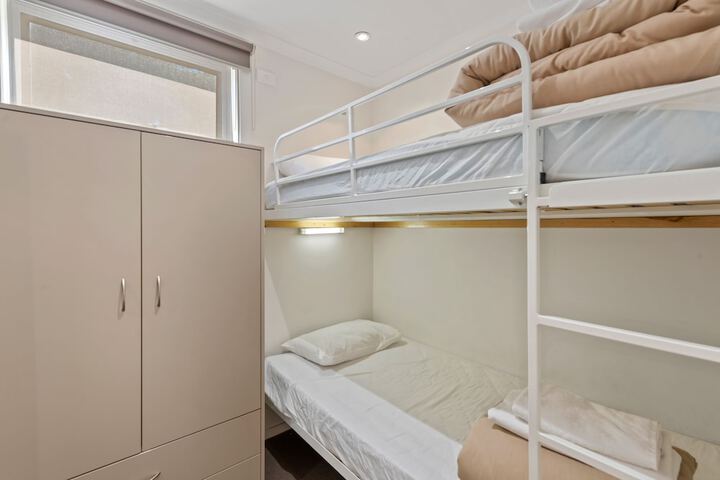Room 20 of 139