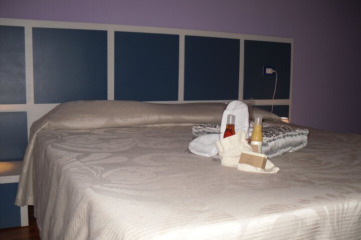 Room 9 of 81