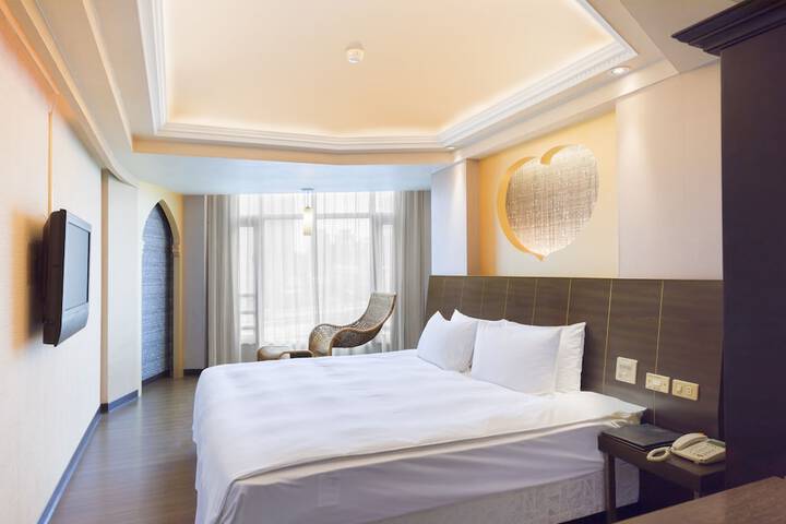 Room 5 of 45