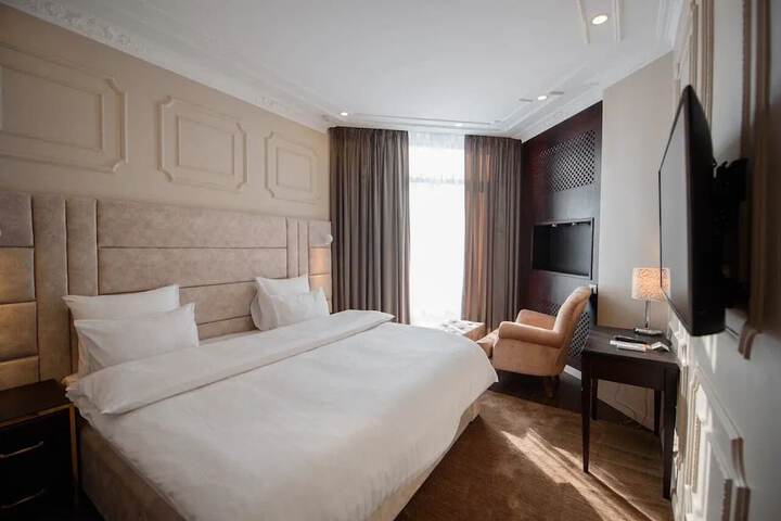 Room 40 of 155