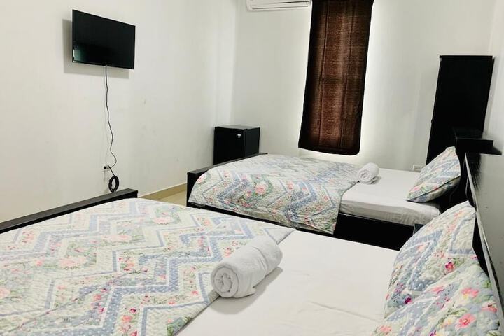 Room 5 of 22