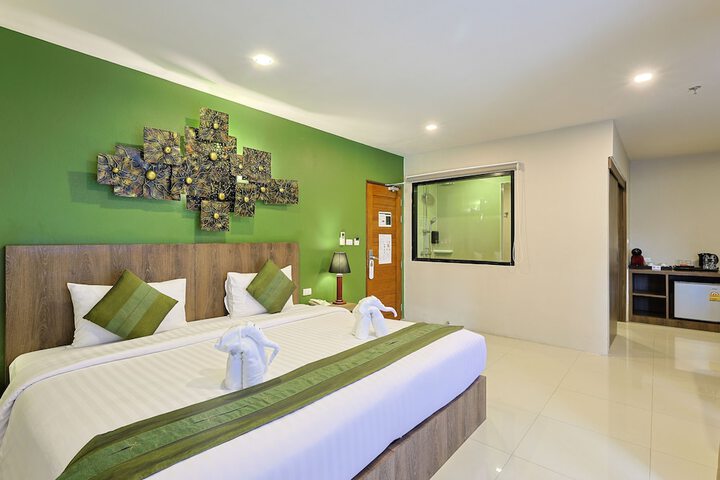 Room 13 of 67