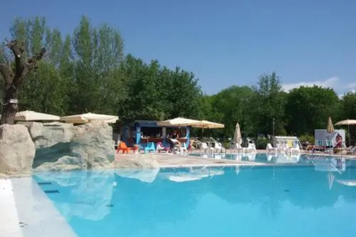 MARINA SUITES