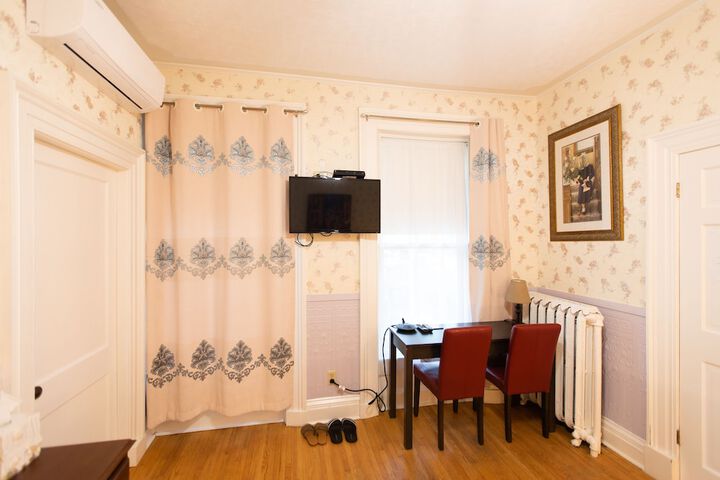 Room 15 of 71