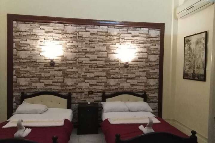 Room 16 of 51