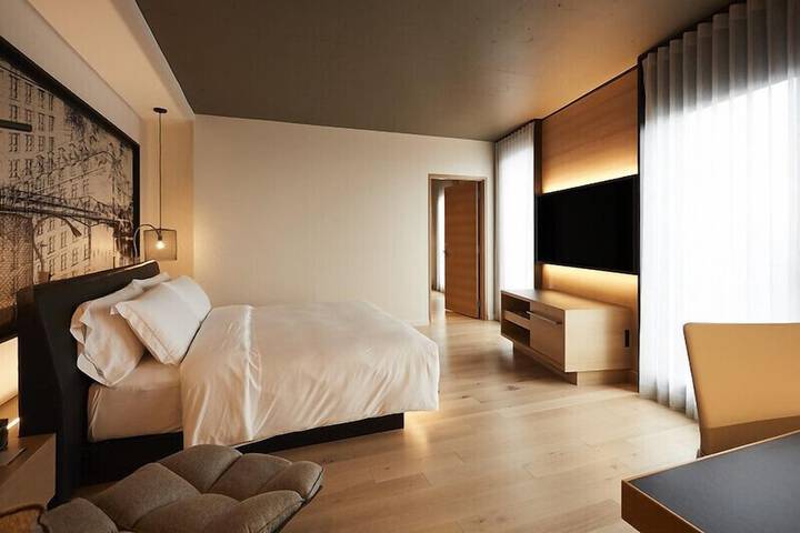 Room 22 of 44