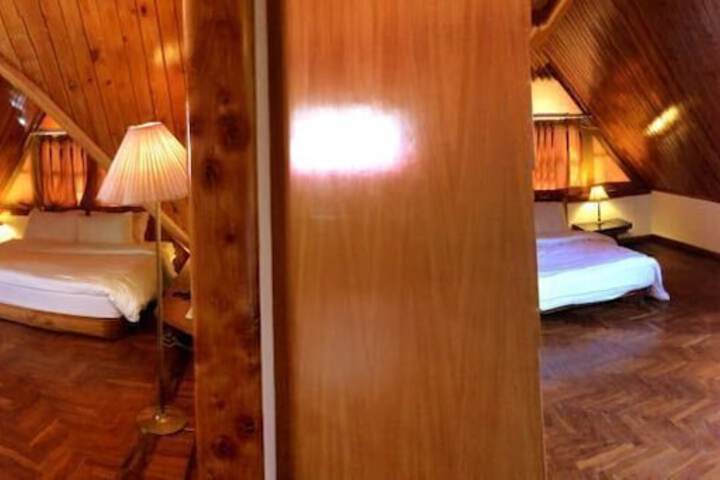 Room 26 of 76