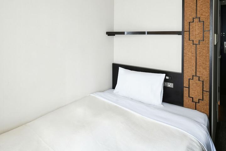 Room 14 of 54