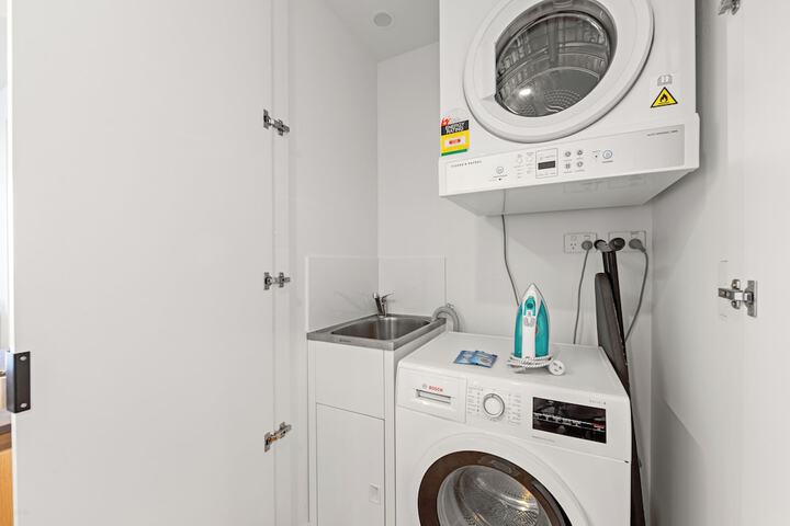 Laundry 84 of 109