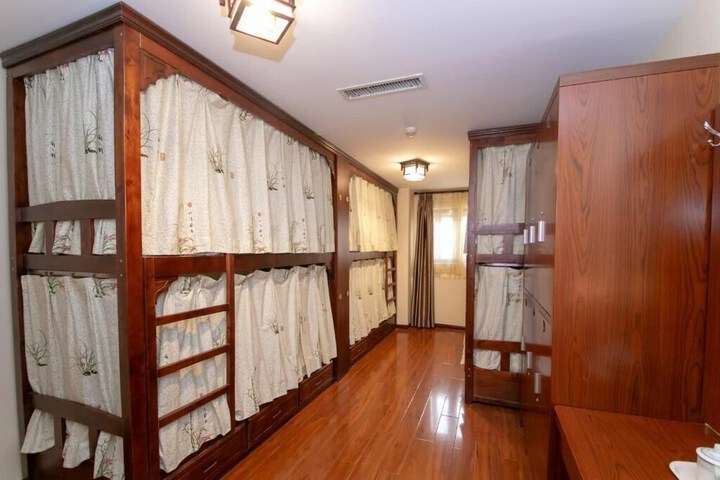 Room 17 of 56