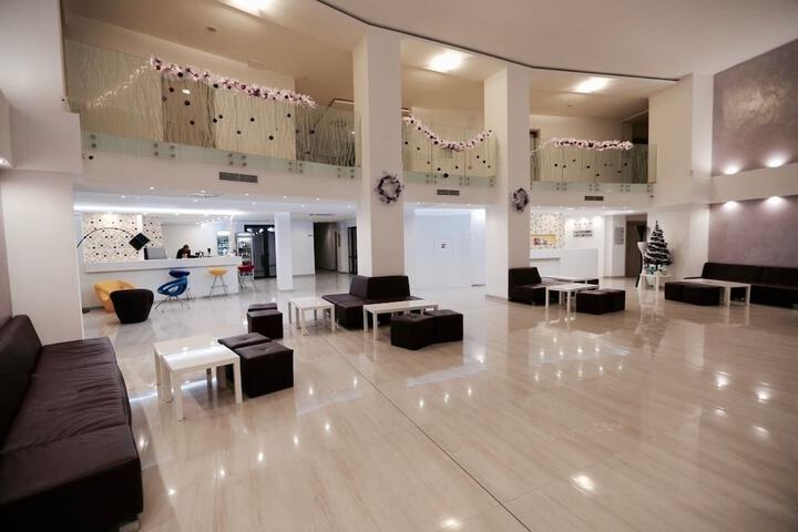 Lobby Photos