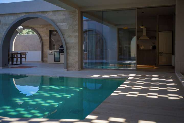 Pool 127 of 312