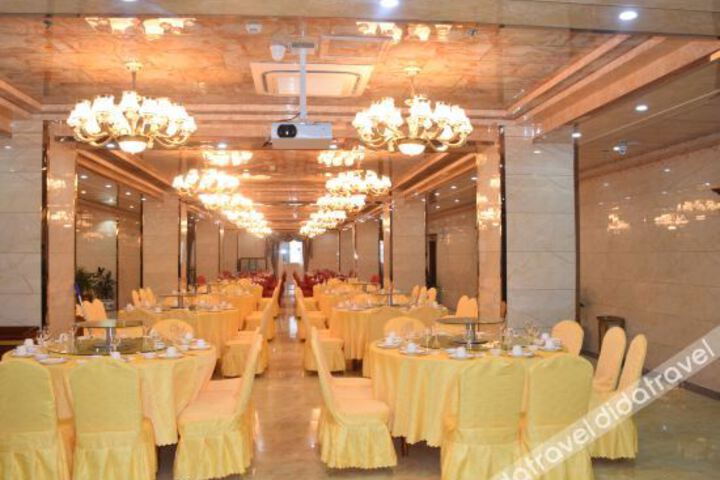 Hotel Interior 4 of 6