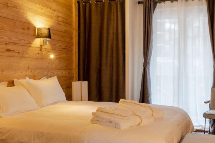 Room 4 of 57