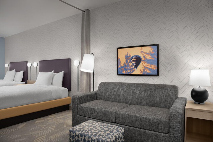 Room 25 of 44