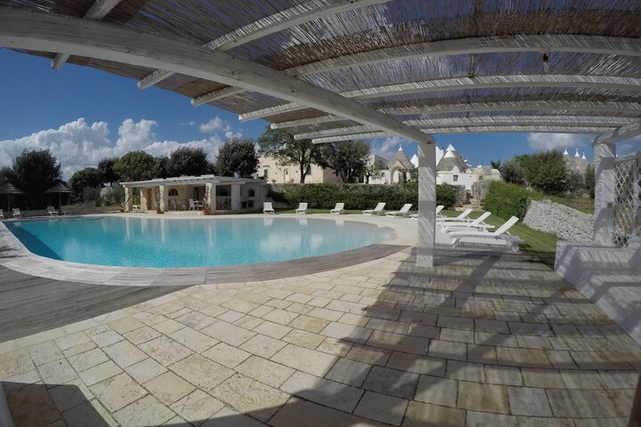 Hotel Pool