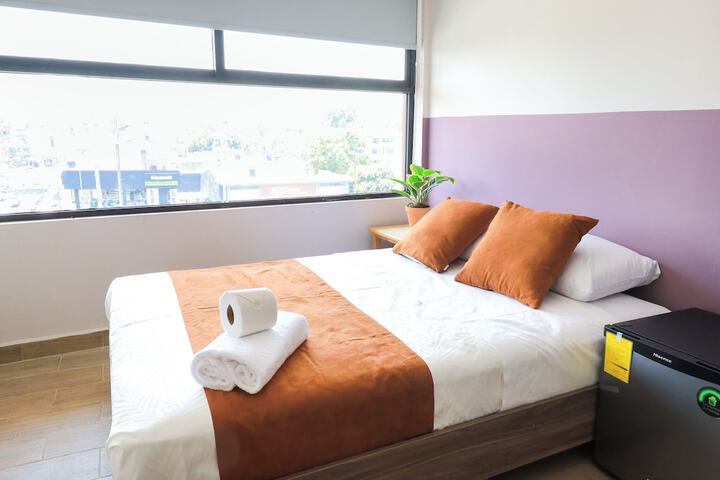 Room 9 of 35