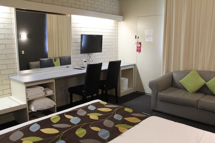 Room 16 of 45