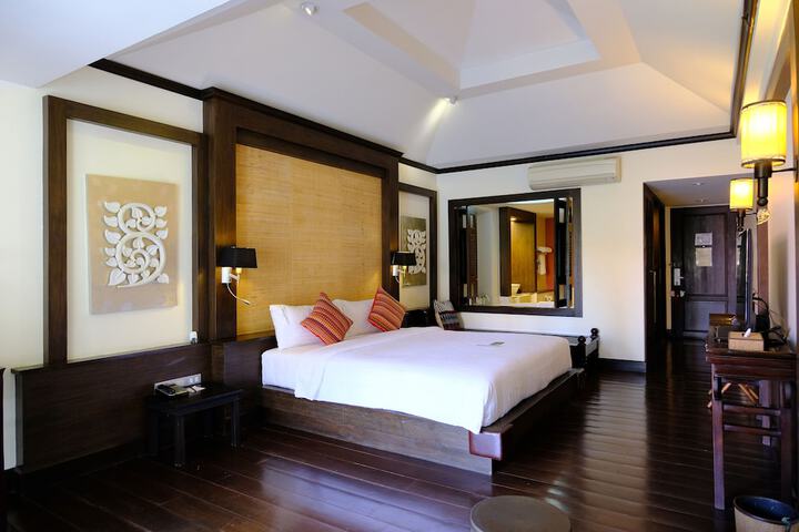 Room 20 of 144
