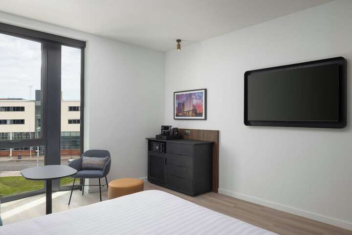 Room 35 of 80