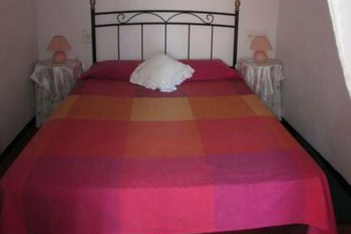 Room 11 of 22