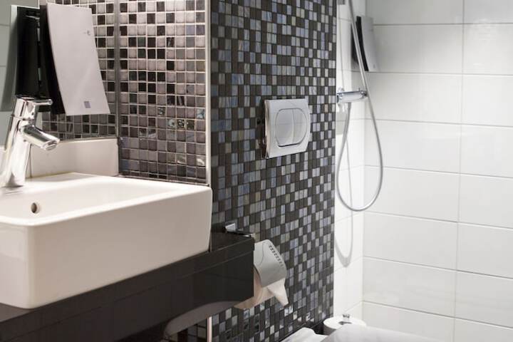 Bath Interior