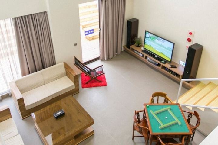 Room 25 of 48