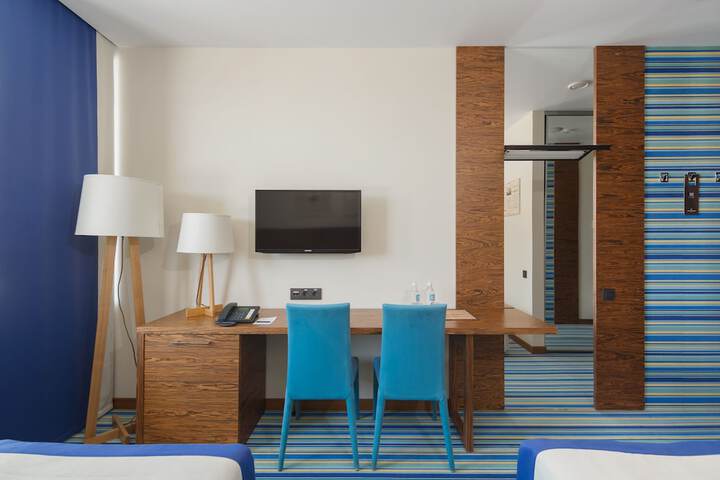 Room 18 of 75