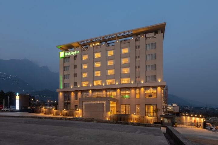 Hotel 85 of 95