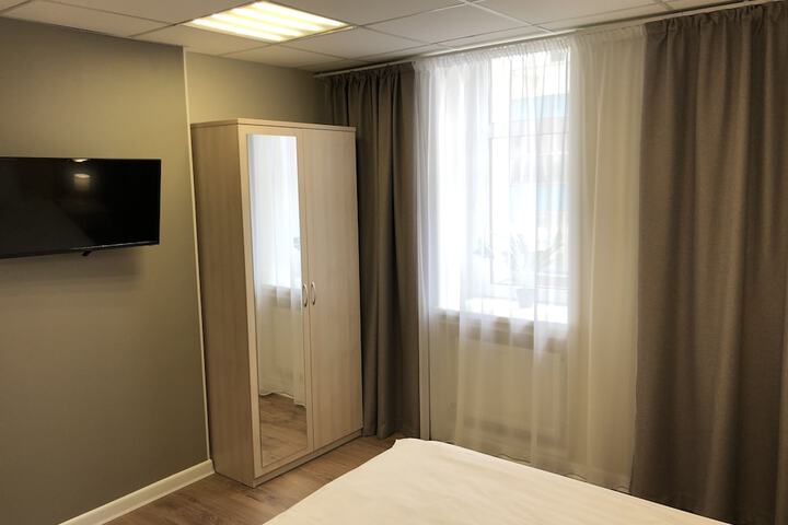Room 51 of 88