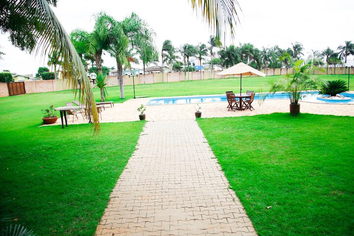 Pool 15 of 31